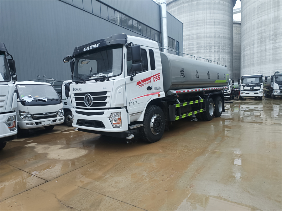 東風(fēng)22方后雙橋?yàn)⑺?性價(jià)比高22方東風(fēng)灑水車 東風(fēng)22方后雙橋?yàn)⑺?性價(jià)比高22方東風(fēng)灑水車